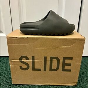Adidas Yeezy Slides. US size 5.  Onyx.